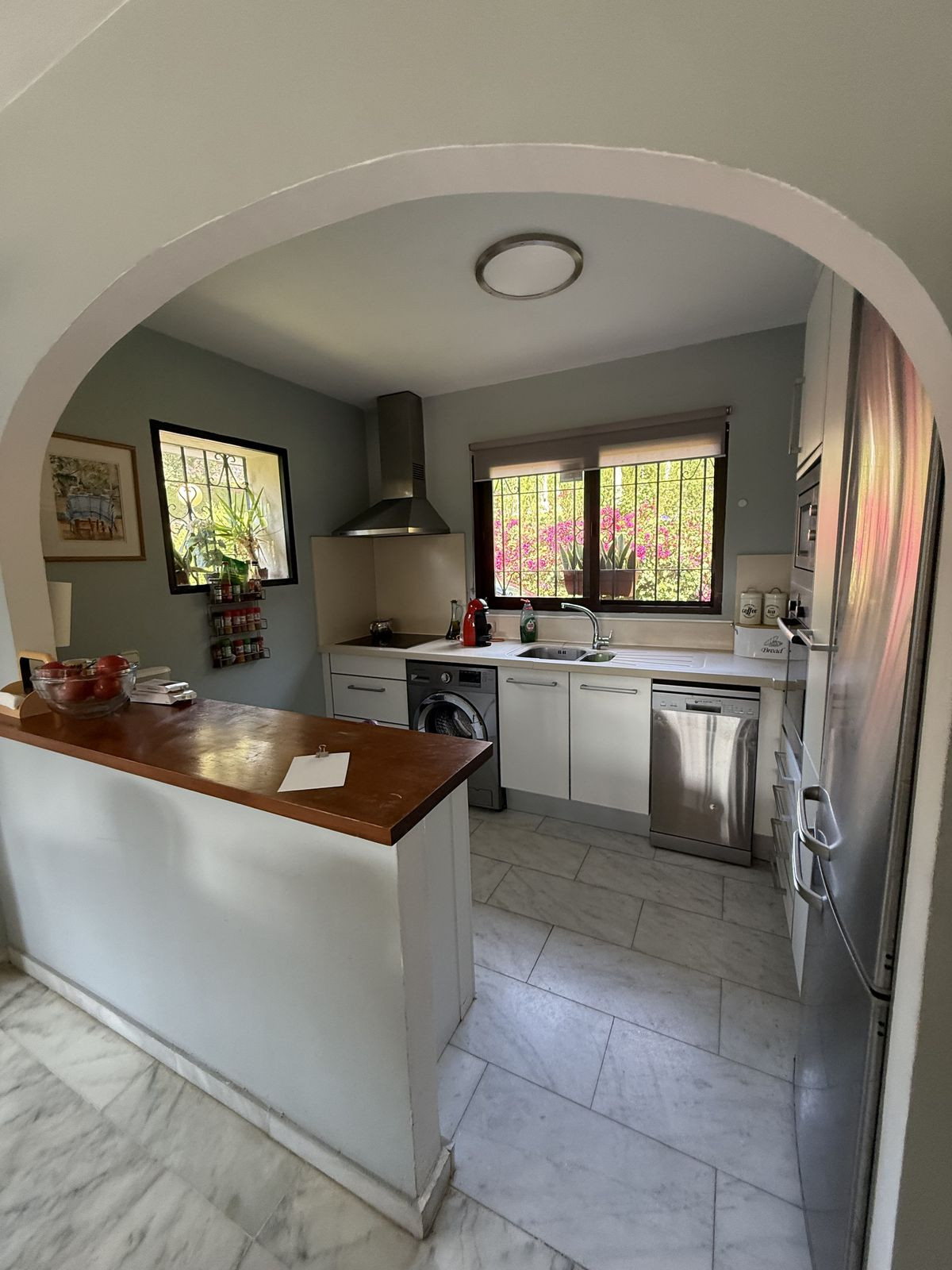 Appartement te koop in Calahonda | 4 slaapkamers H5448772