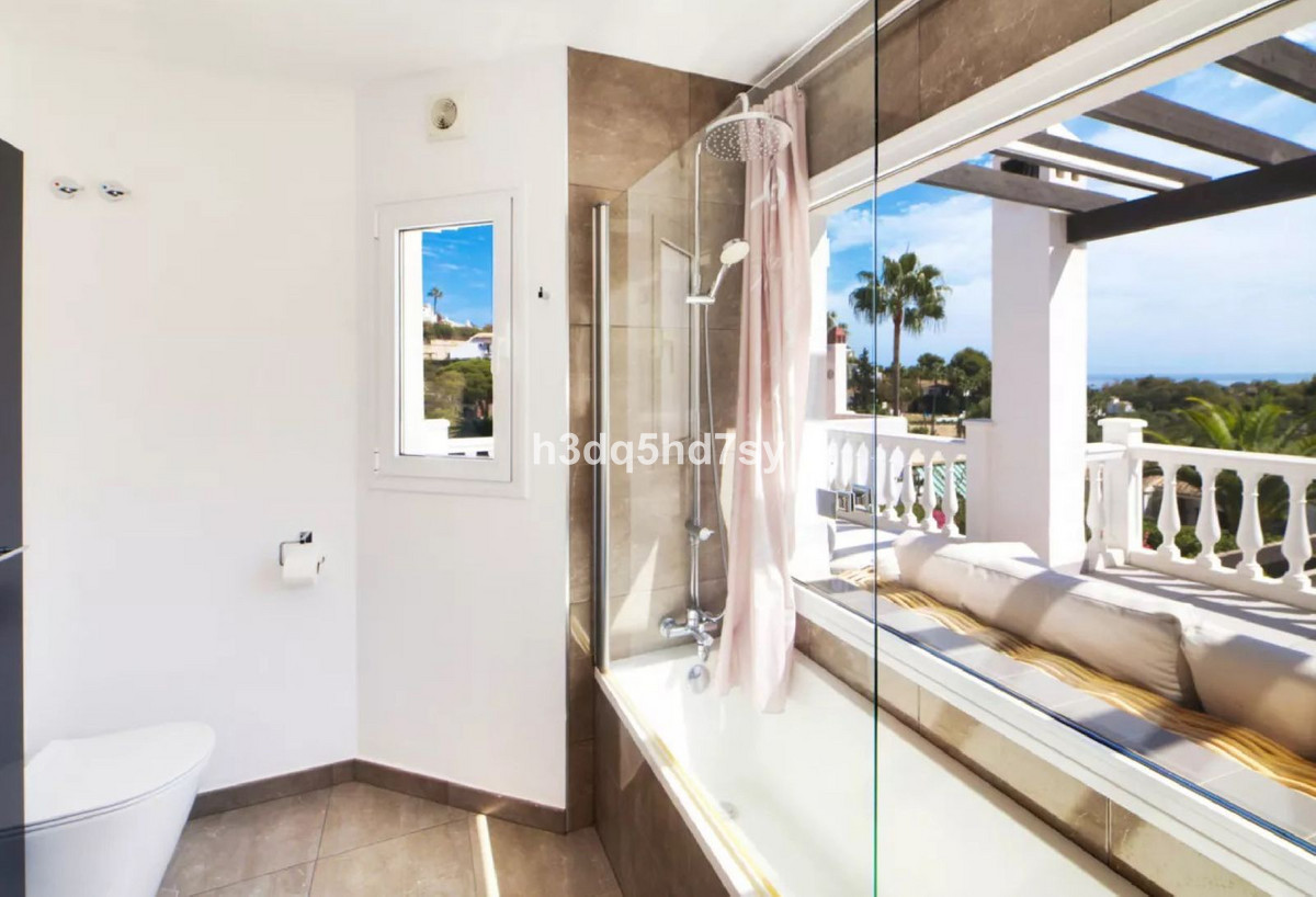 Huis te koop in Calahonda | 3 slaapkamers H5449150
