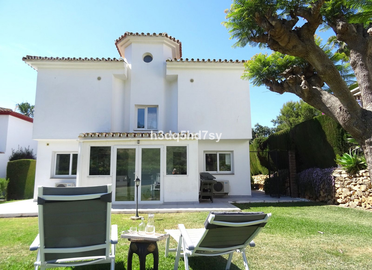 Huis te koop in Calahonda | 3 slaapkamers H5449150