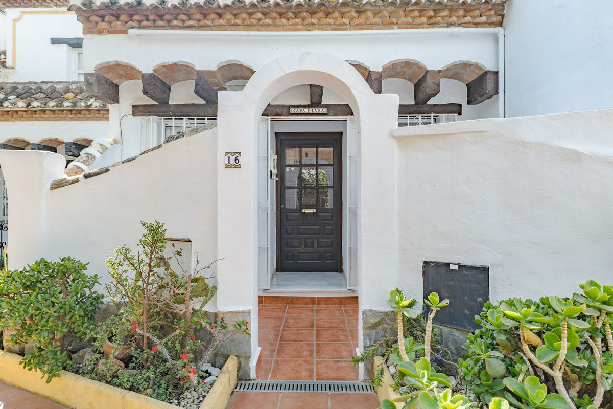 Huis te koop in Calahonda | 2 slaapkamers H5451979
