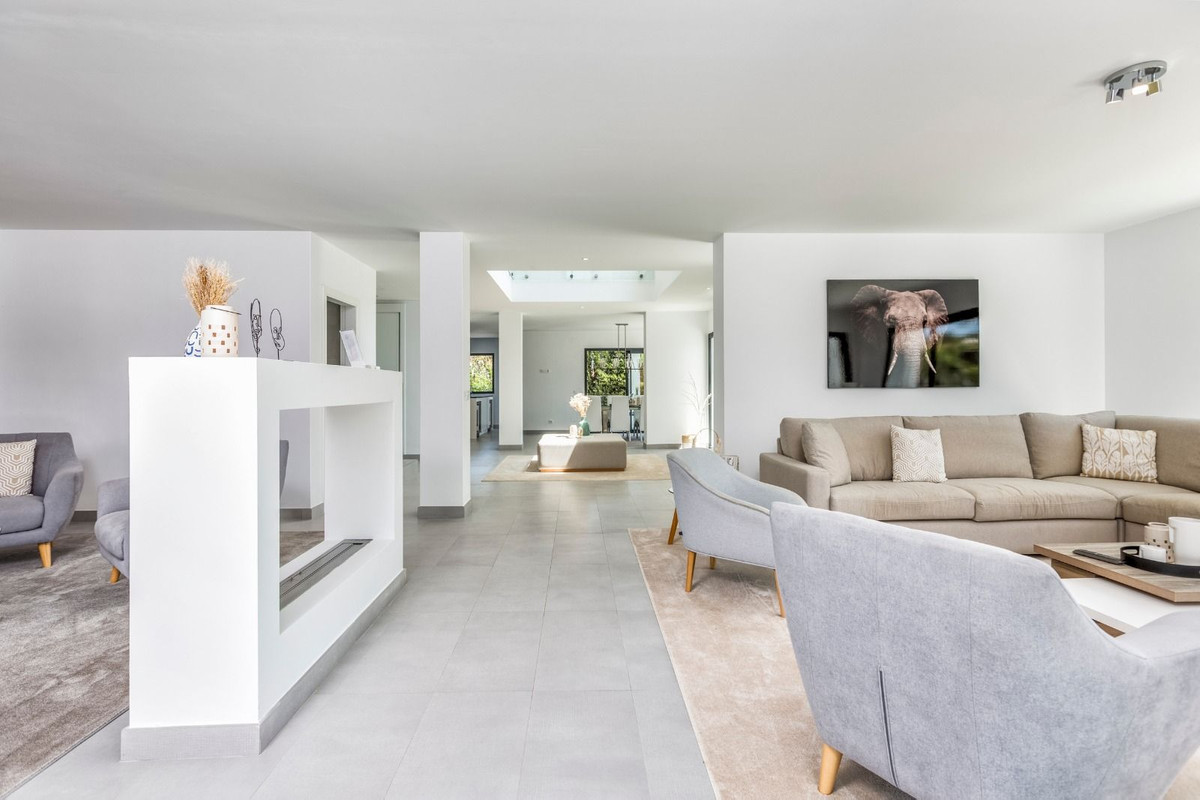 Duplex te koop in Calahonda | 4 slaapkamers H5468365