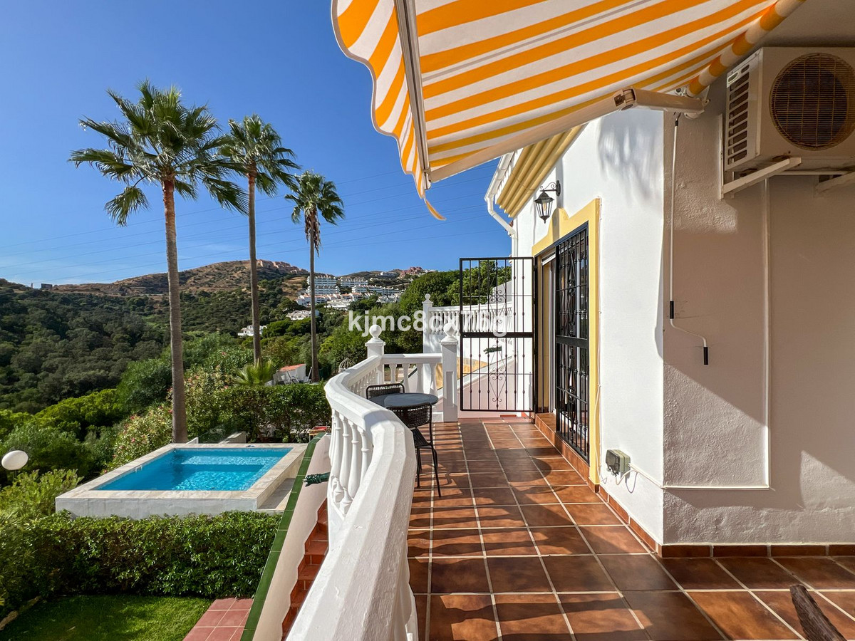 Huis te koop in Calahonda | 4 slaapkamers H5471218