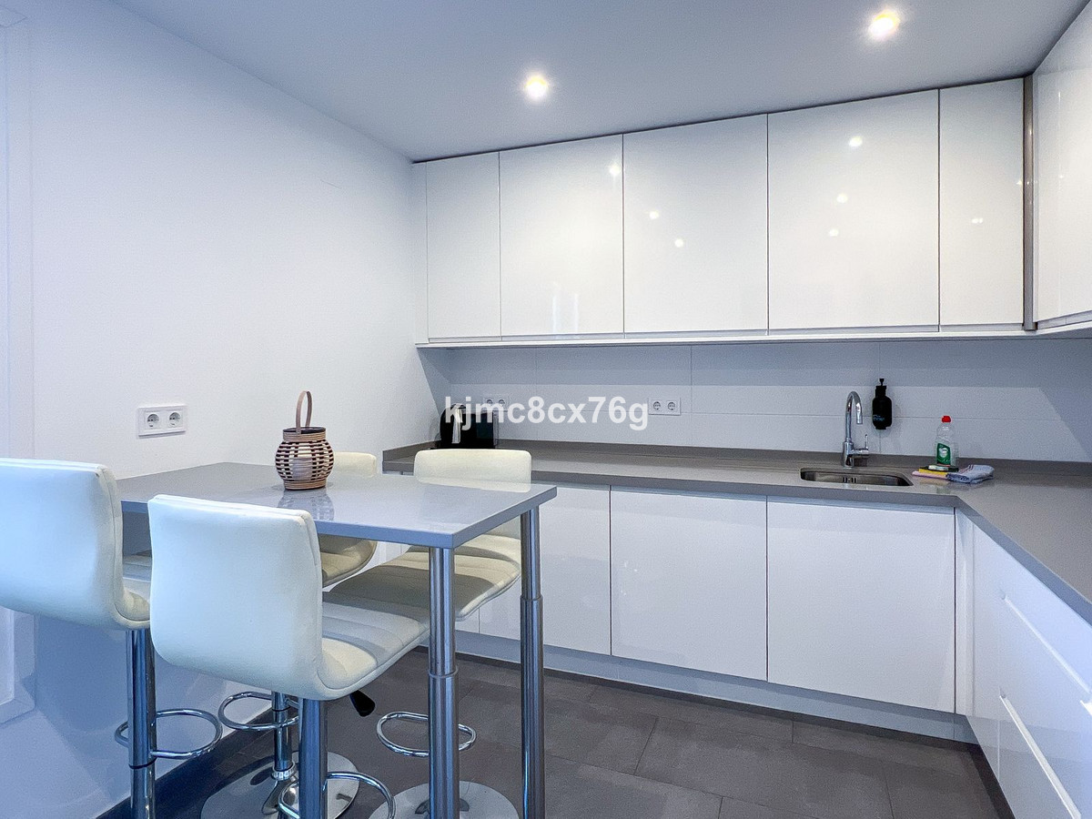 Huis te koop in Calahonda | 4 slaapkamers H5471218