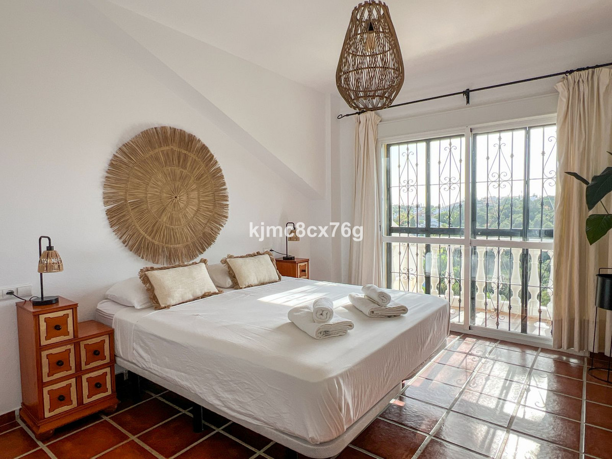 Huis te koop in Calahonda | 4 slaapkamers H5471218