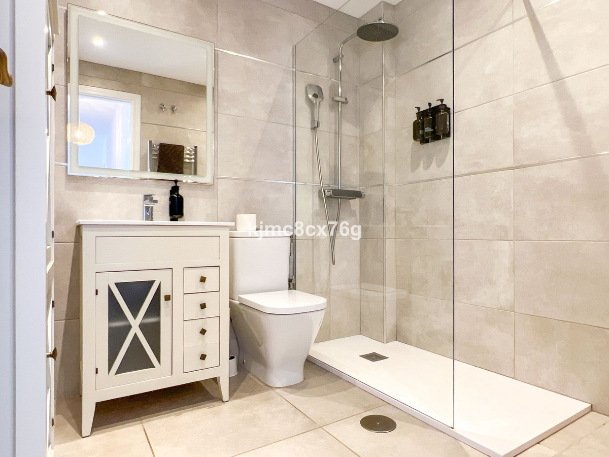 Huis te koop in Calahonda | 4 slaapkamers H5471218