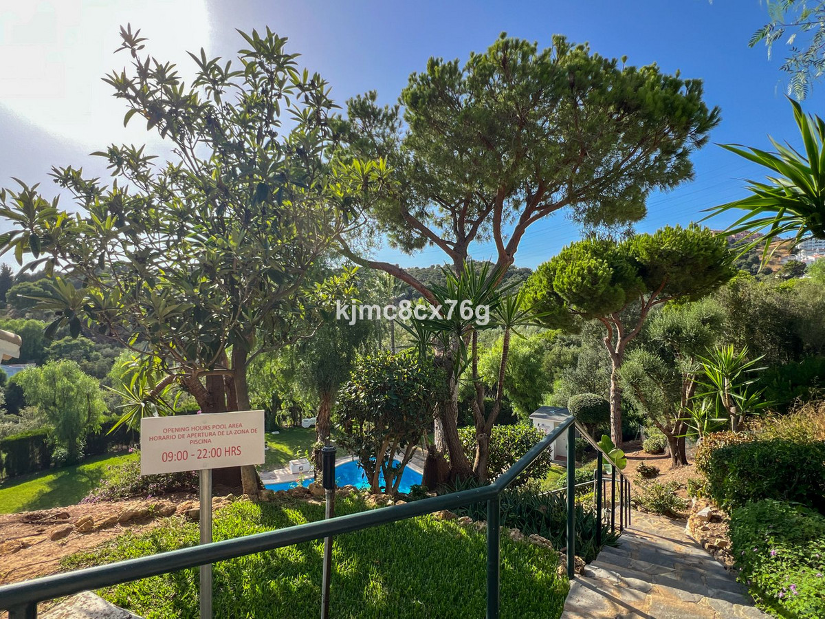 Huis te koop in Calahonda | 4 slaapkamers H5471218