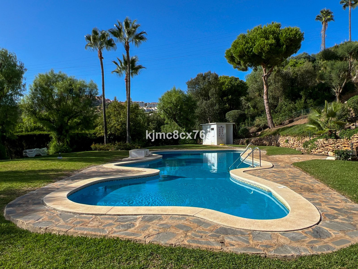 Huis te koop in Calahonda | 4 slaapkamers H5471218