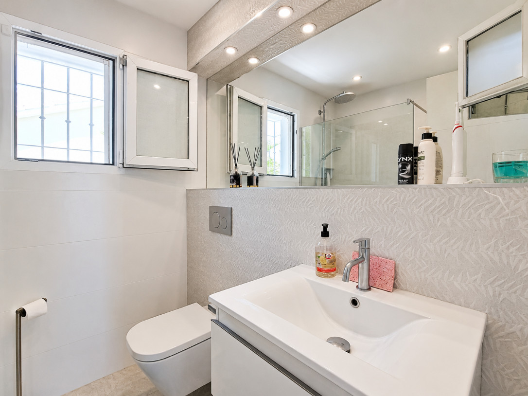 Huis te koop in Calahonda | 5 slaapkamers H5475997