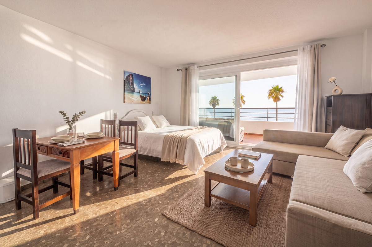 Huis te koop in Calahonda | 1 slaapkamers H5478262