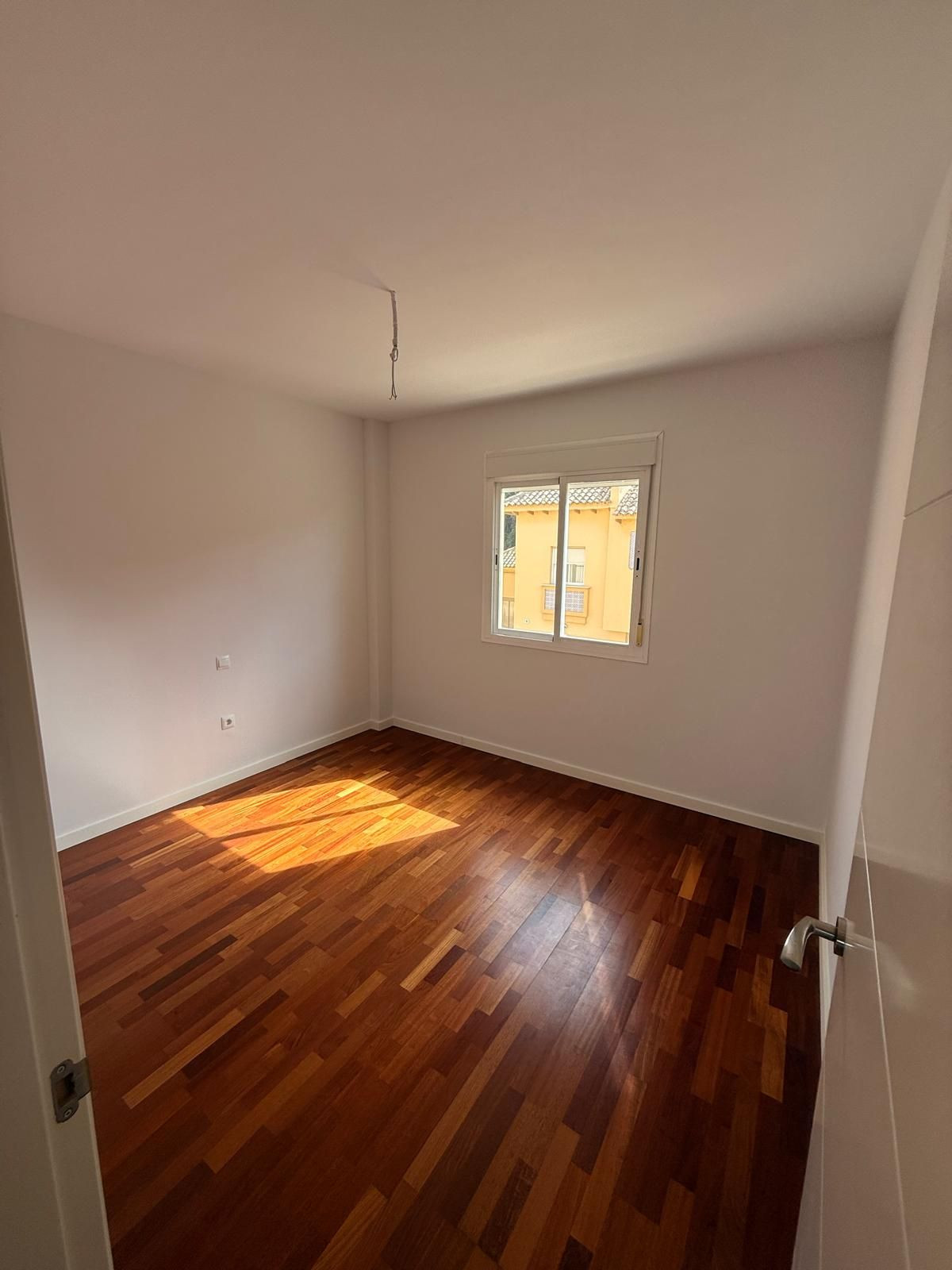 Huis te koop in Calahonda | 5 slaapkamers H5492359