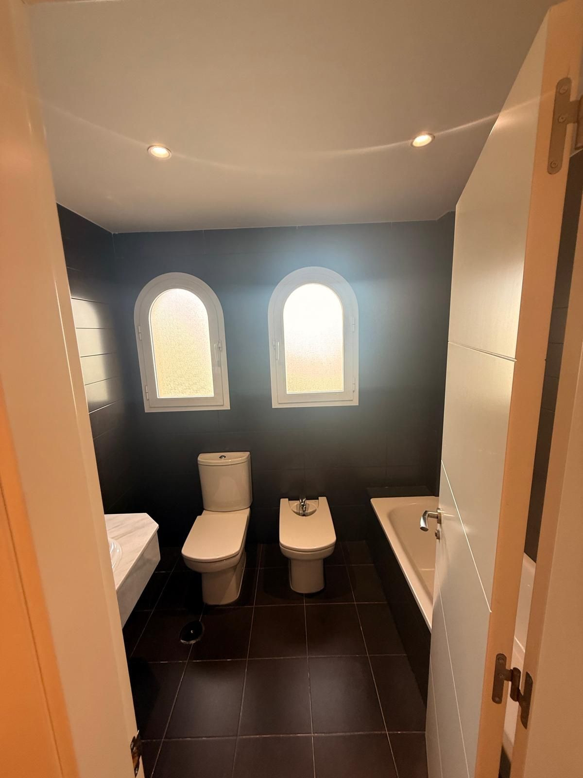 Huis te koop in Calahonda | 5 slaapkamers H5492359