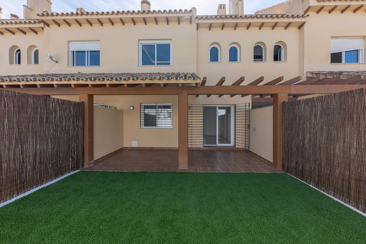 Huis te koop in Calahonda | 5 slaapkamers H5492359