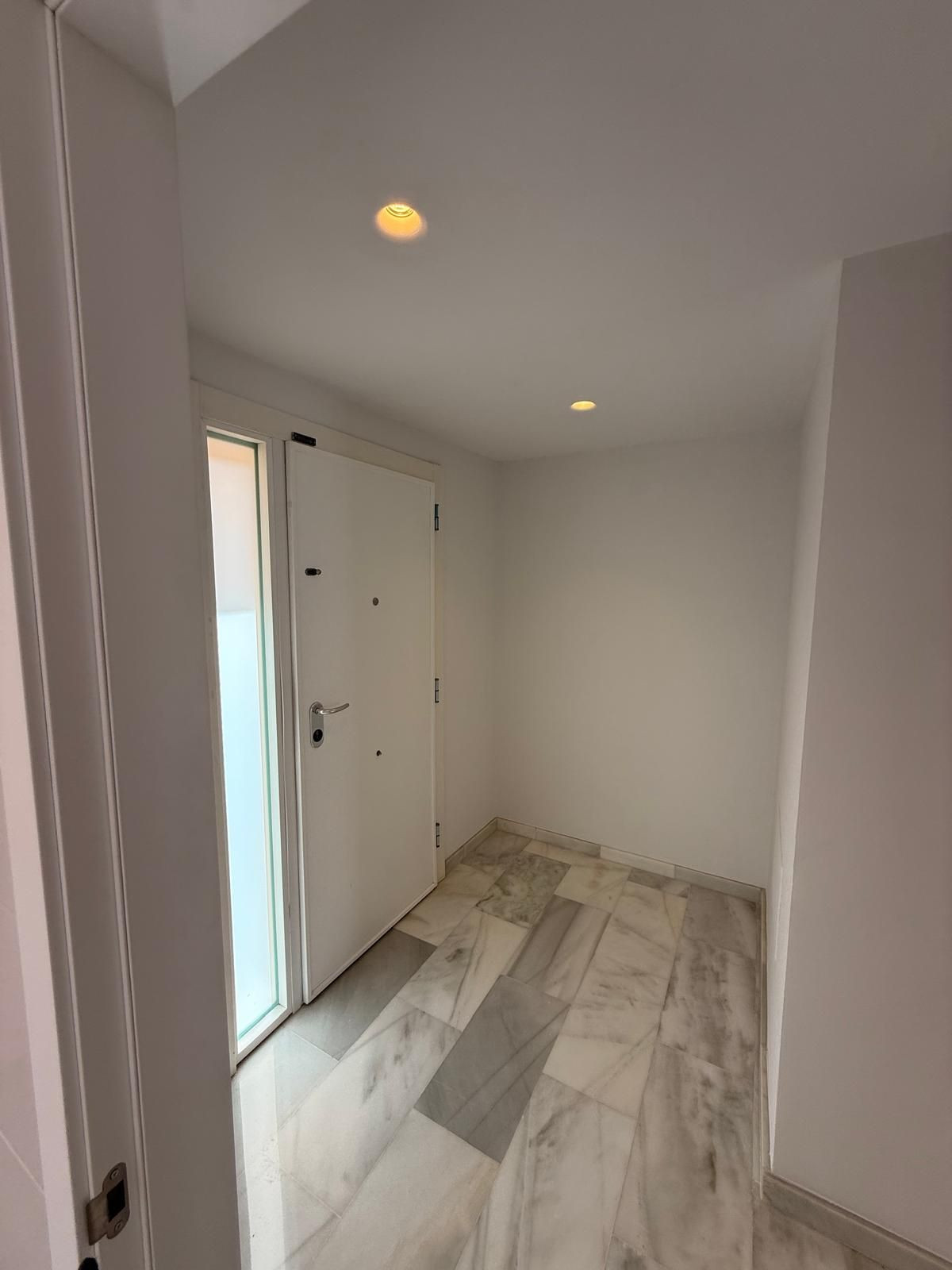 Huis te koop in Calahonda | 5 slaapkamers H5492359