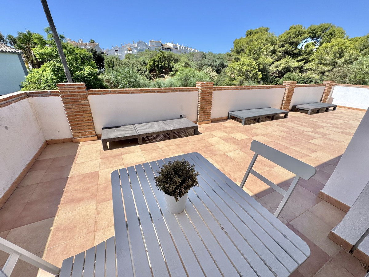 Huis te koop in Calahonda | 4 slaapkamers H5502646