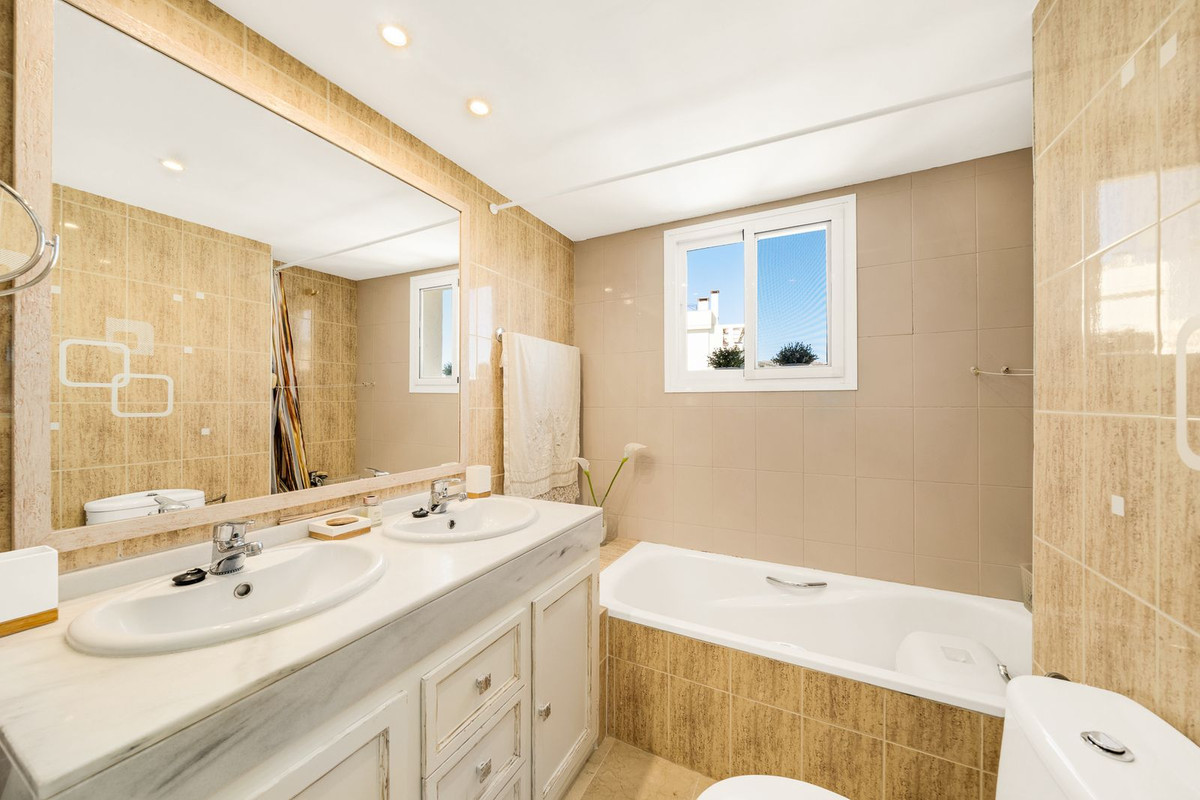 Huis te koop in Calahonda | 2 slaapkamers H5524990