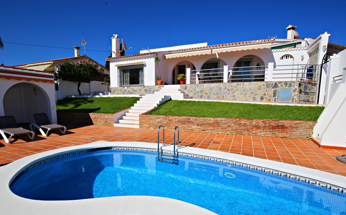 Vrijstaande Villa in Caleta de Vélez-5