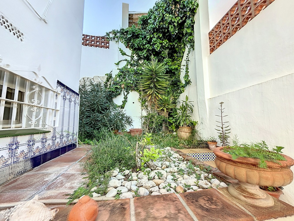 Huis te koop in Caleta de Vélez | 4 slaapkamers H3967804