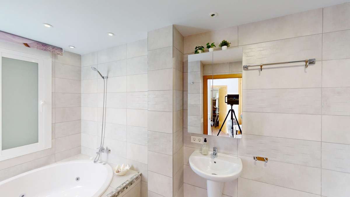 Property main view 50