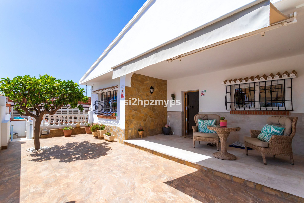 Vrijstaande Villa in Caleta de Vélez-11