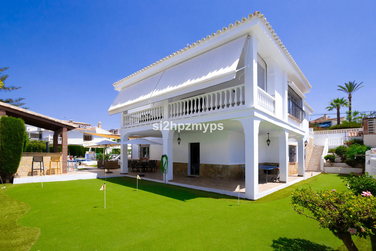 Vrijstaande Villa in Caleta de Vélez-4
