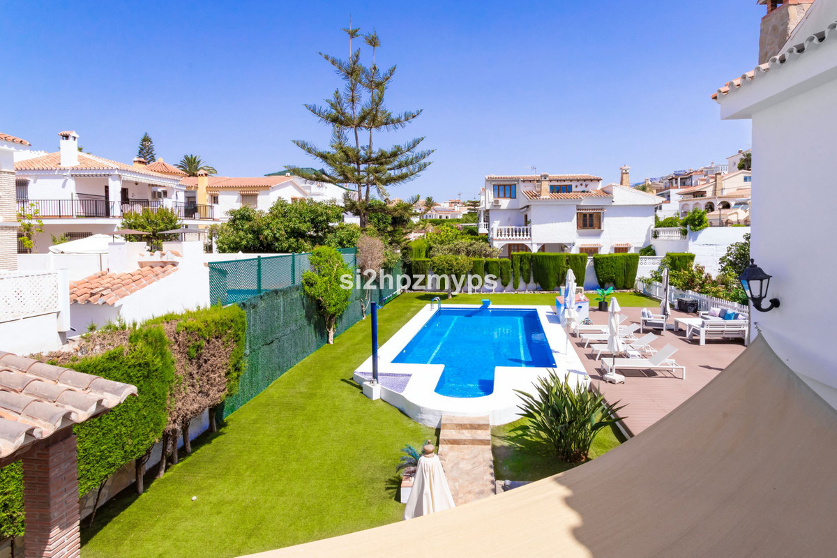 Vrijstaande Villa in Caleta de Vélez-5
