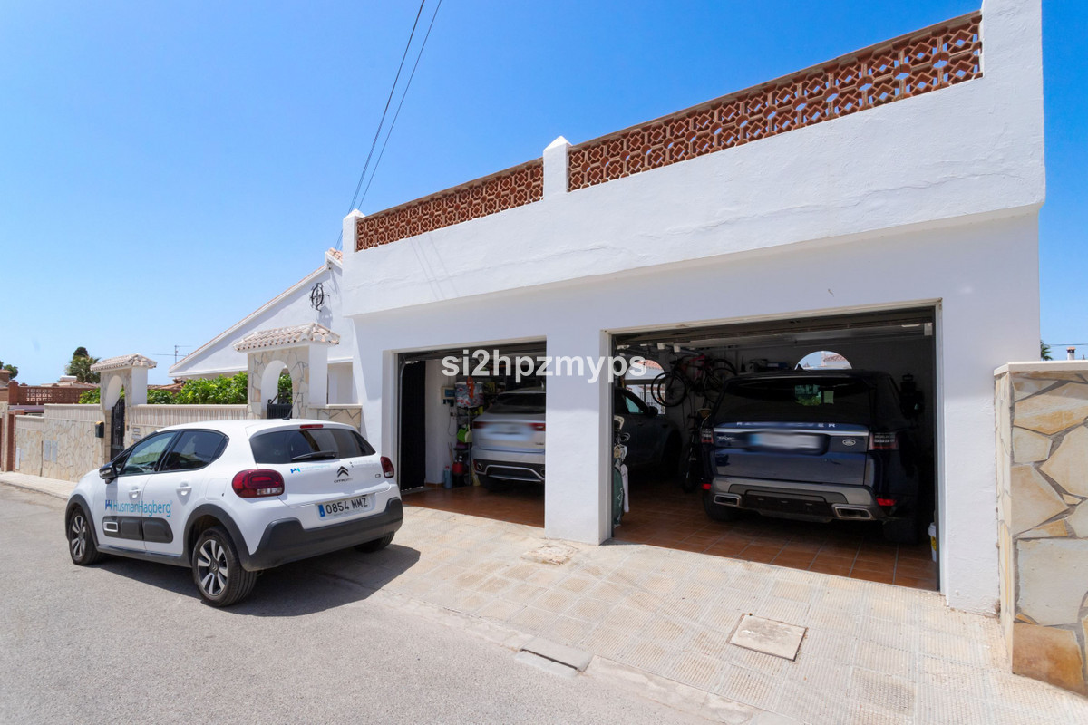 Vrijstaande Villa in Caleta de Vélez-9