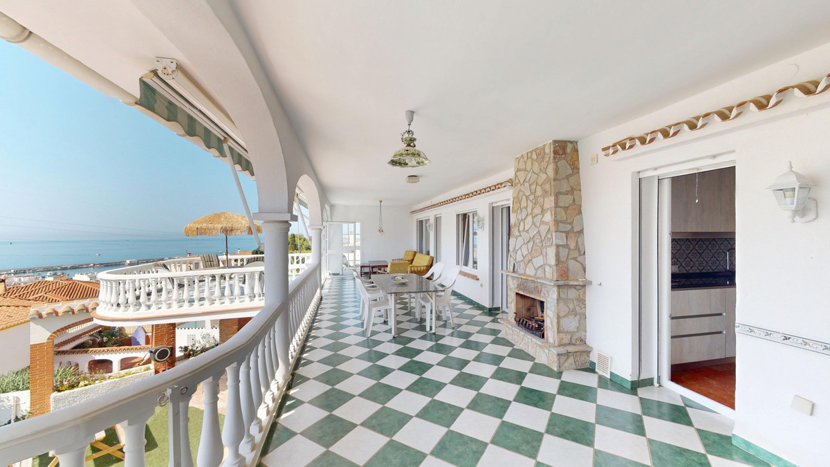 Huis te koop in Caleta de Vélez | 5 slaapkamers H5067175