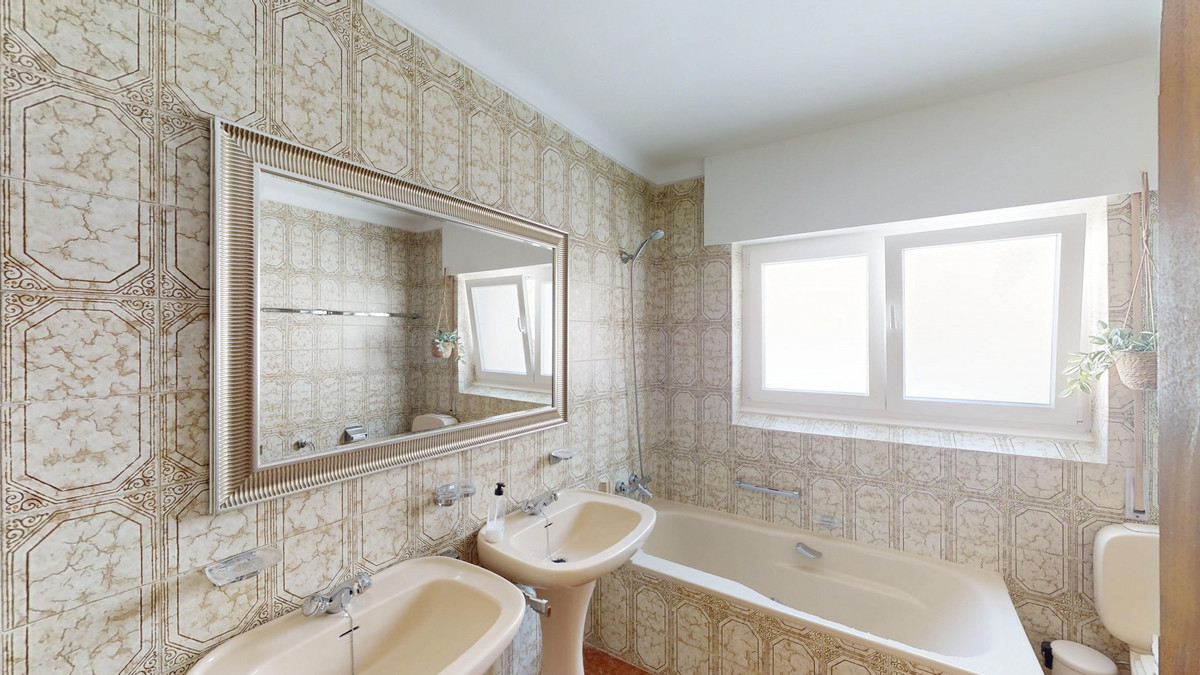 Huis te koop in Caleta de Vélez | 5 slaapkamers H5067175