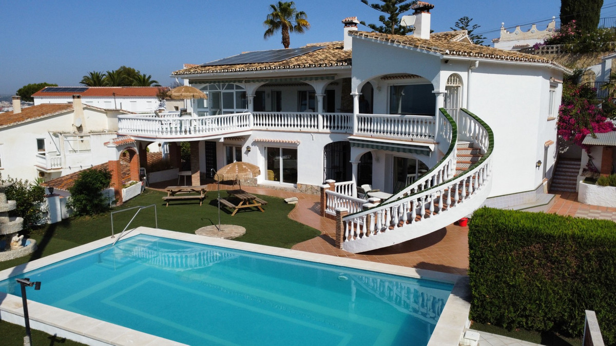 Huis te koop in Caleta de Vélez | 5 slaapkamers H5067175