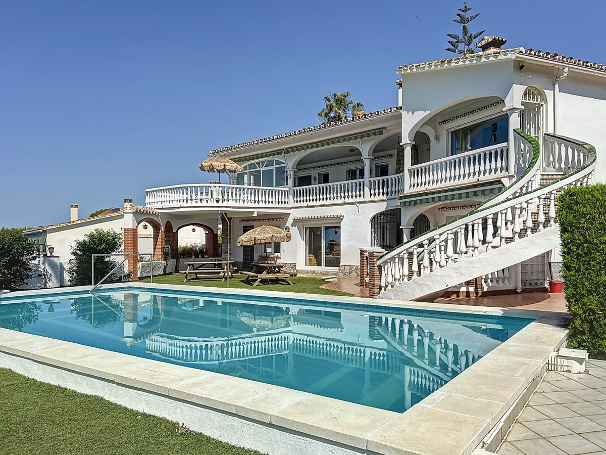 Huis te koop in Caleta de Vélez | 5 slaapkamers H5067175