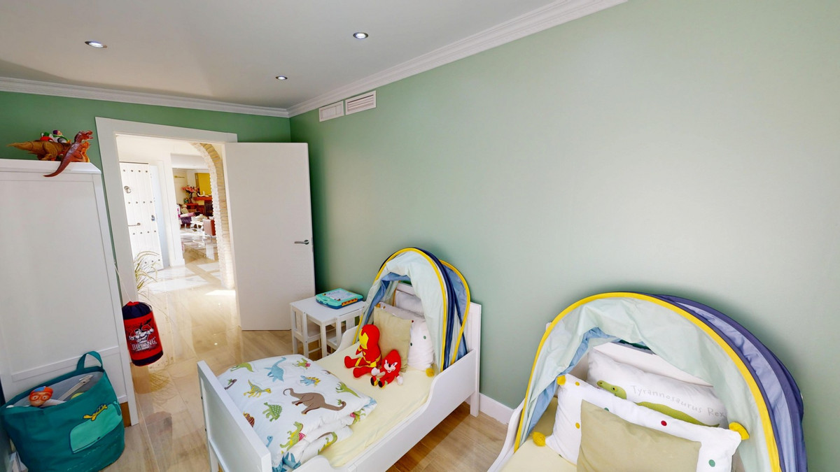 Huis te koop in Caleta de Vélez | 4 slaapkamers H5209354