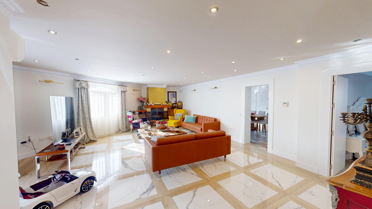 Huis te koop in Caleta de Vélez | 4 slaapkamers H5209354