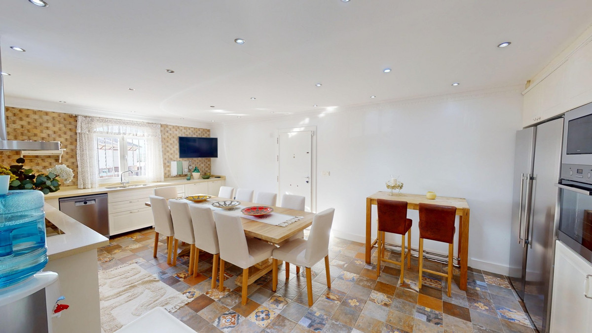 Huis te koop in Caleta de Vélez | 4 slaapkamers H5209354