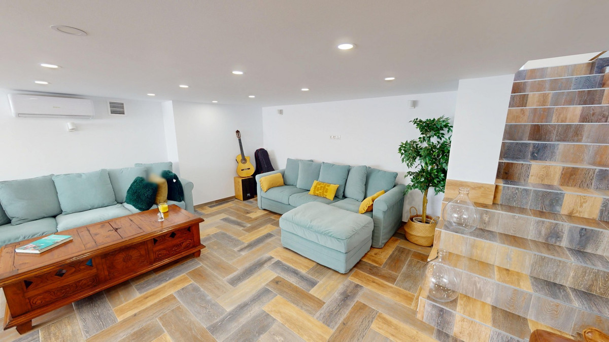 Huis te koop in Caleta de Vélez | 4 slaapkamers H5209354