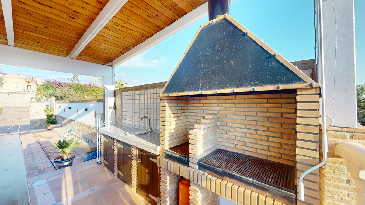 Huis te koop in Caleta de Vélez | 4 slaapkamers H5209354