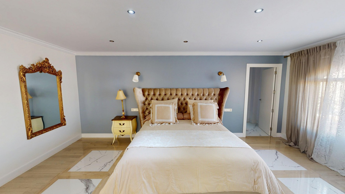 Huis te koop in Caleta de Vélez | 4 slaapkamers H5209354