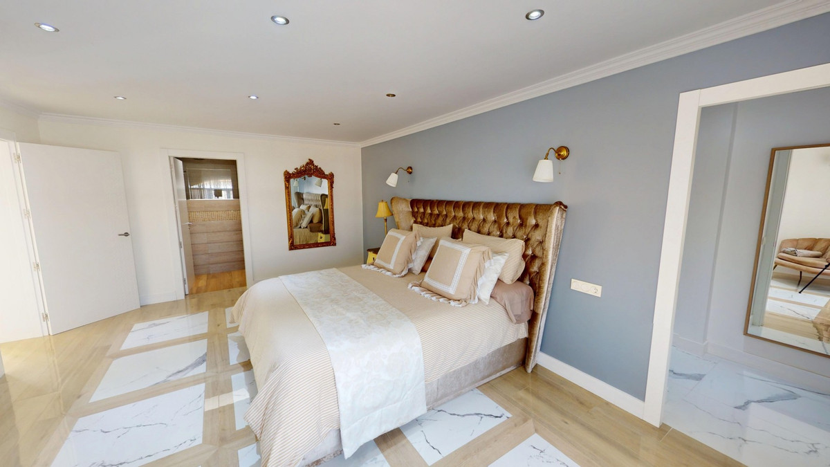 Huis te koop in Caleta de Vélez | 4 slaapkamers H5209354