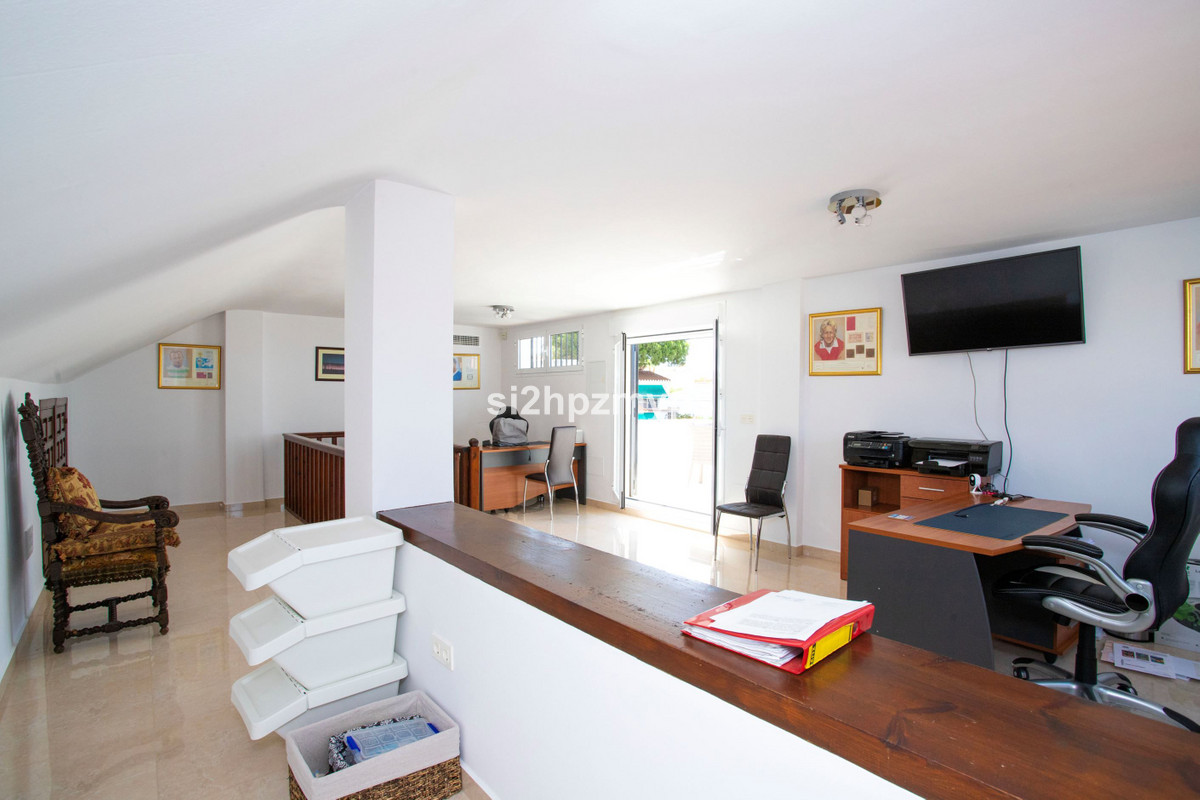 Property main view 33