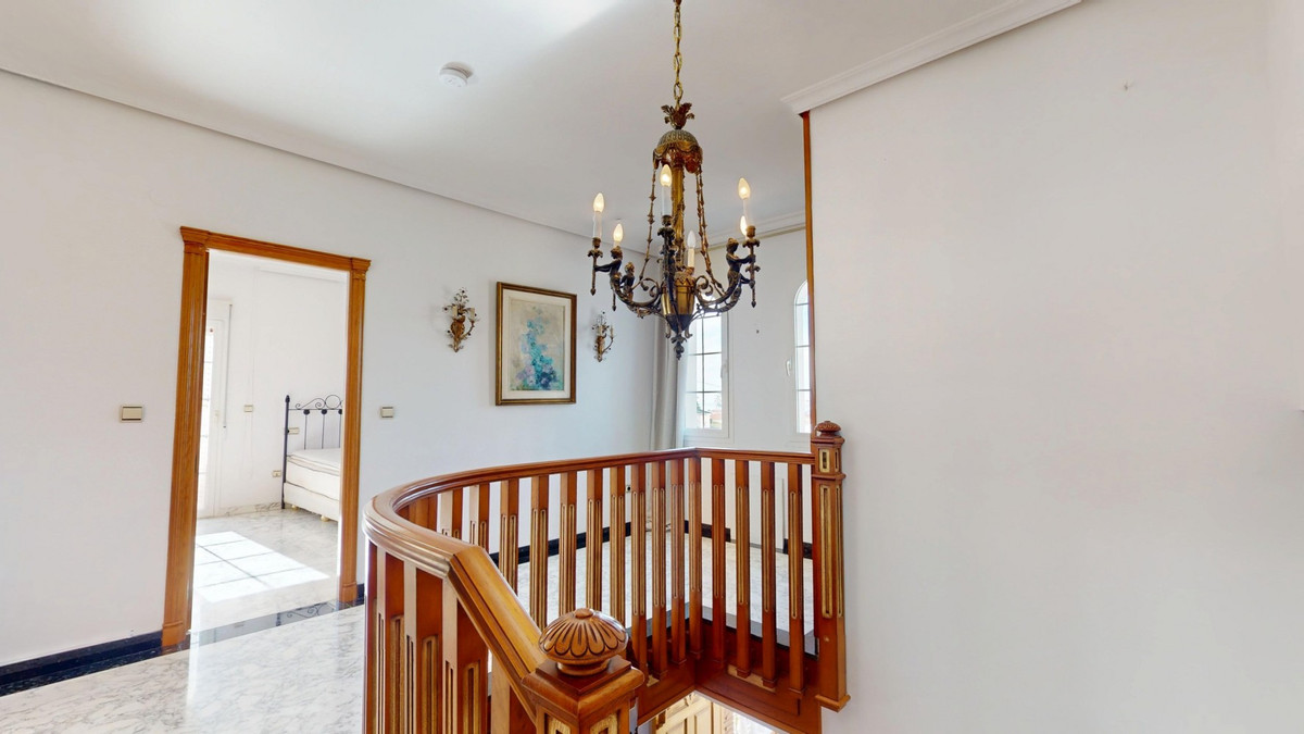 Huis te koop in Caleta de Vélez | 5 slaapkamers H5221522