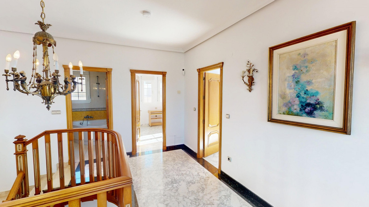 Huis te koop in Caleta de Vélez | 5 slaapkamers H5221522
