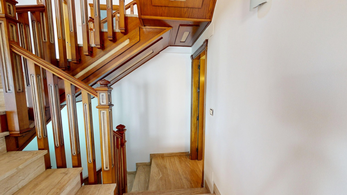 Huis te koop in Caleta de Vélez | 5 slaapkamers H5221522