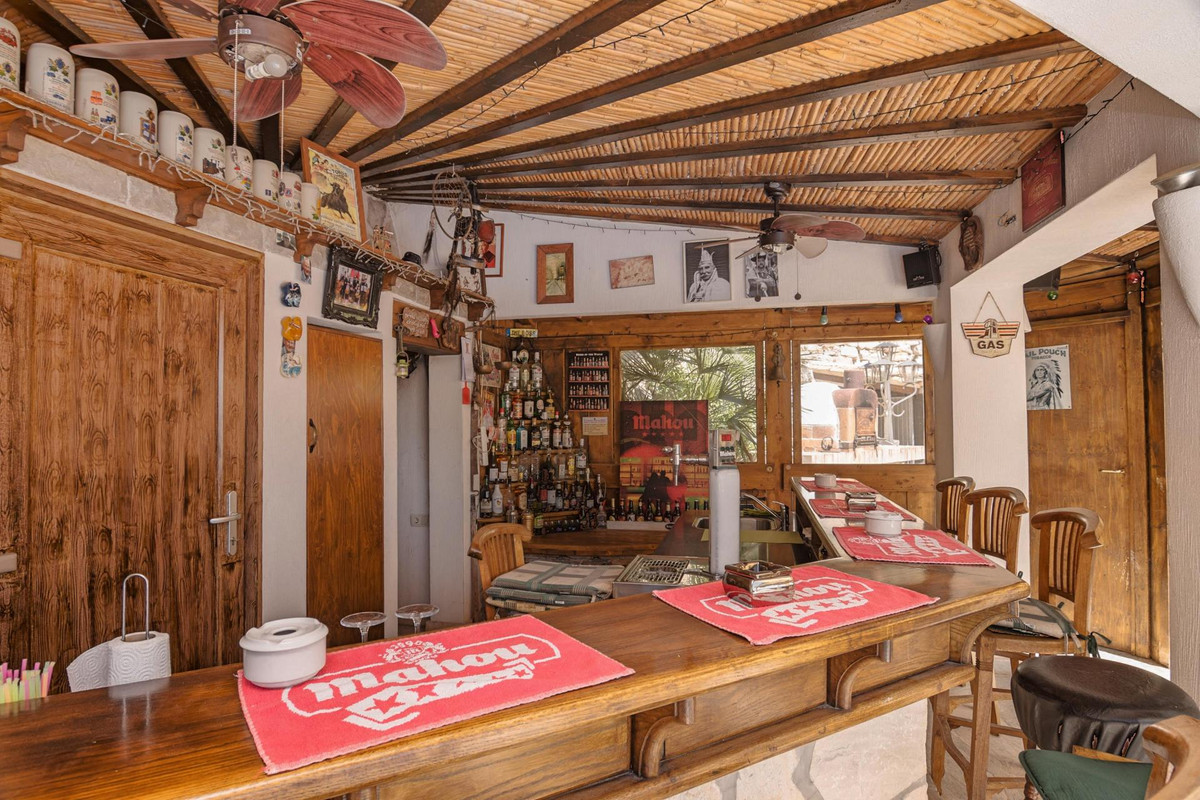 Huis te koop in Callosa d'en Sarria | 4 slaapkamers H4347538
