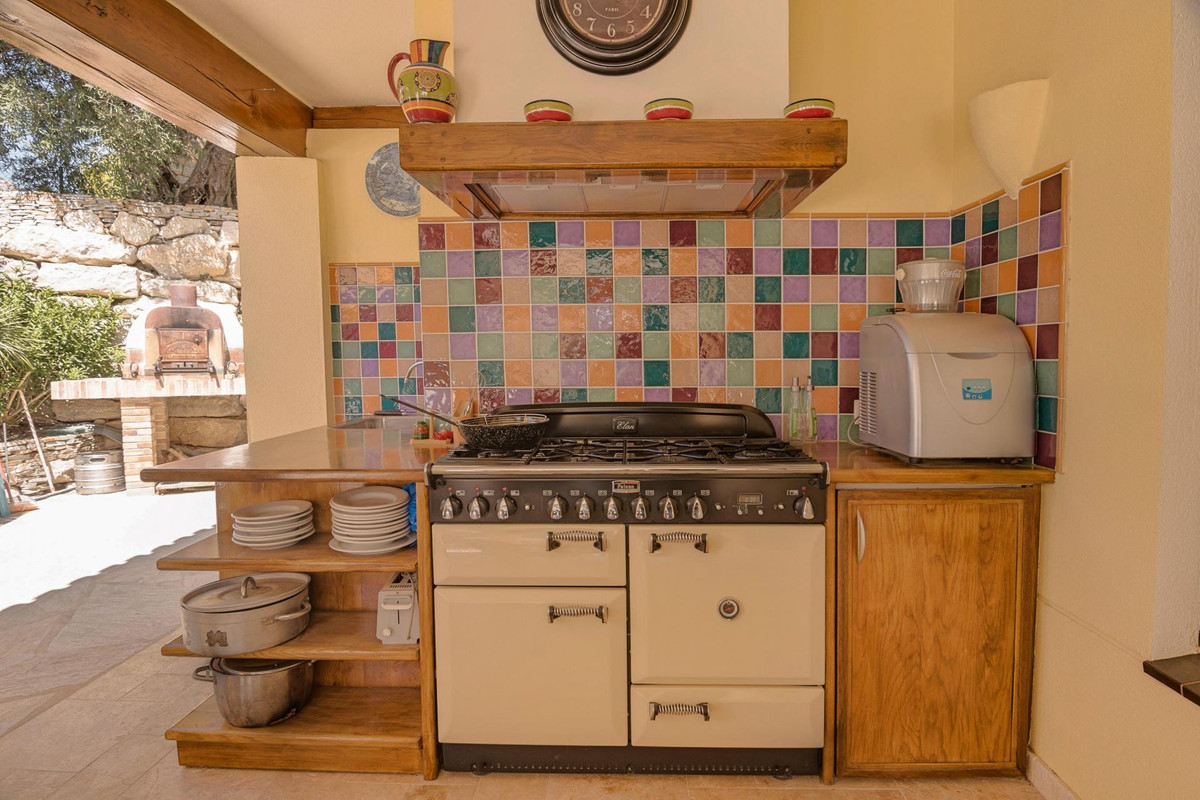 Huis te koop in Callosa d'en Sarria | 4 slaapkamers H4347538