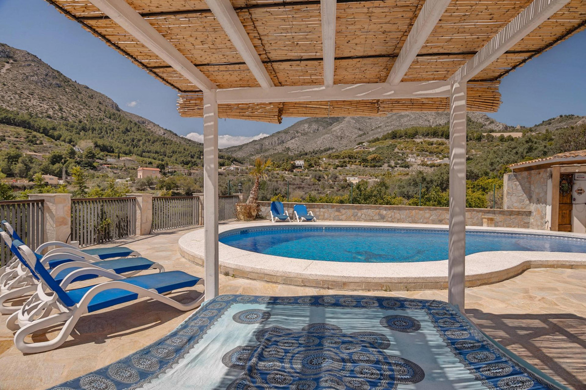 Huis te koop in Callosa d'en Sarria | 4 slaapkamers H4347538