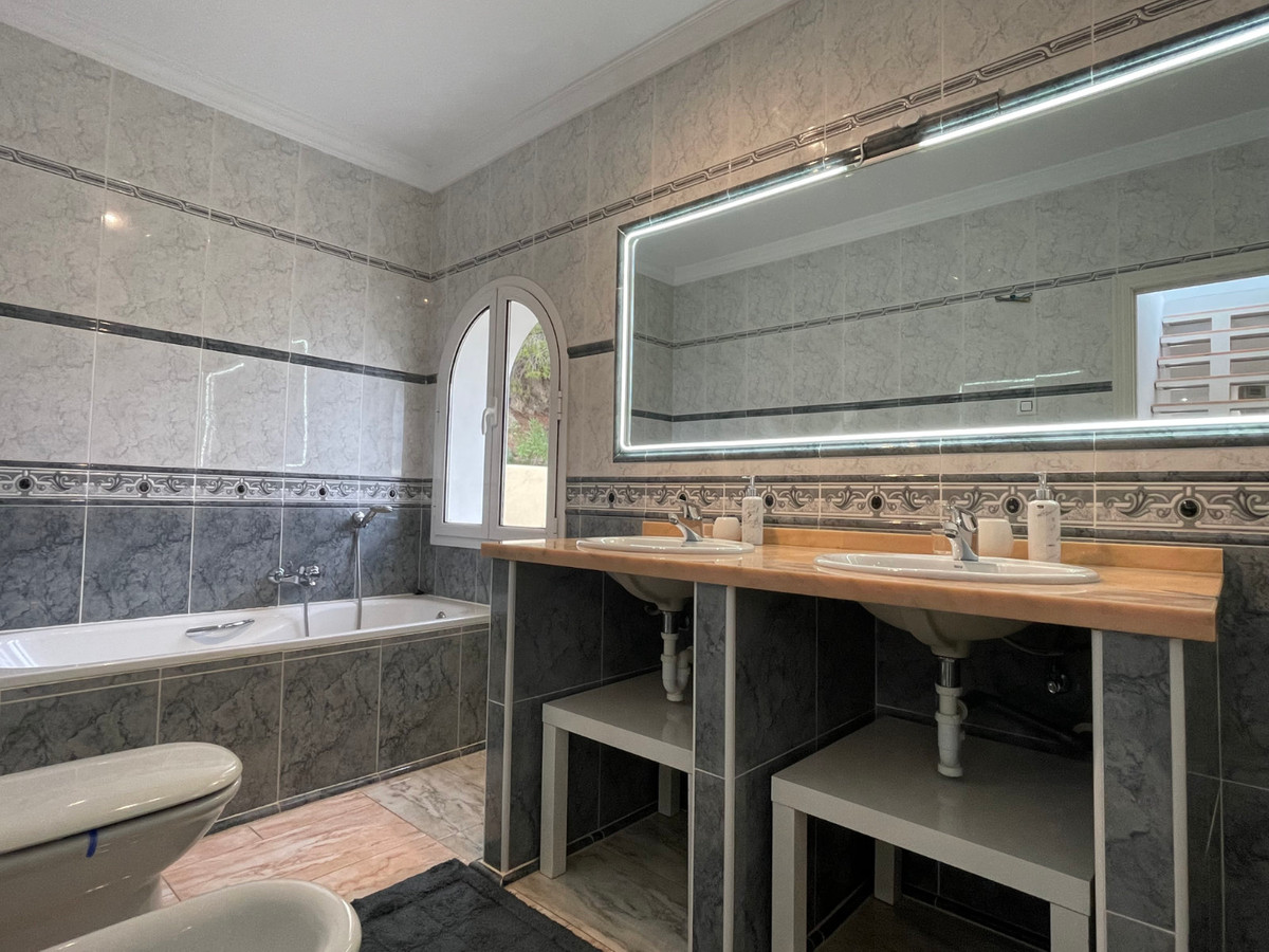 Property main view 16