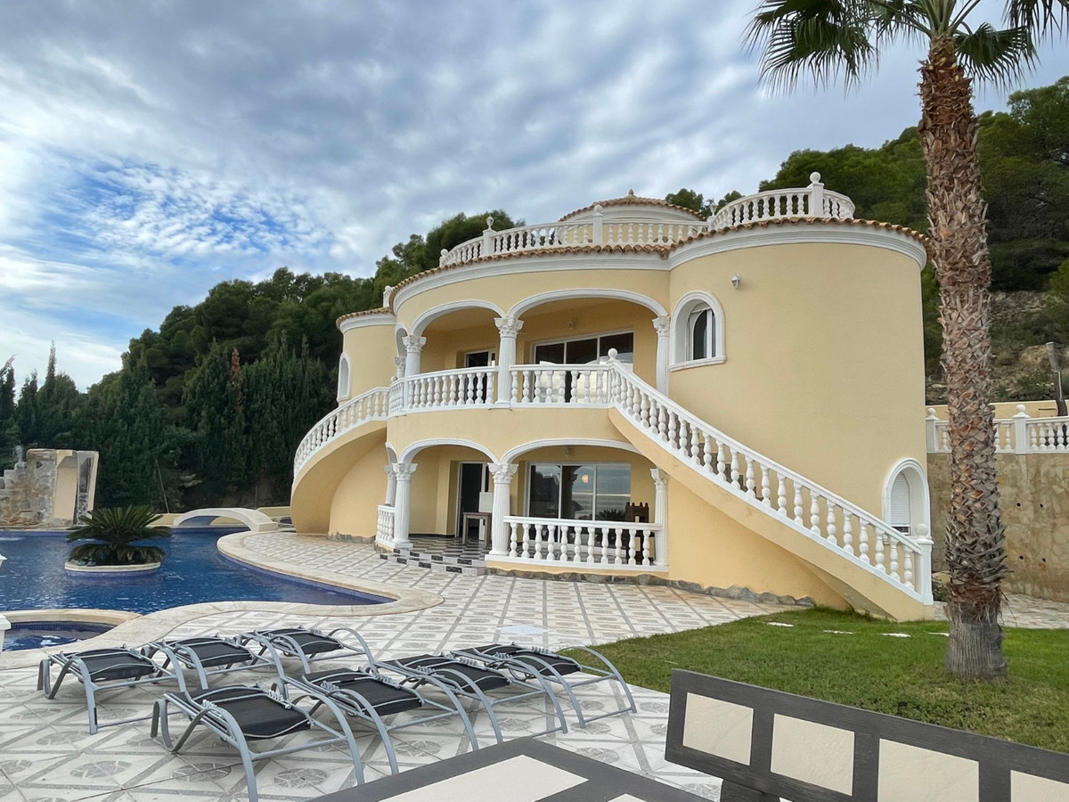 Property main view 36