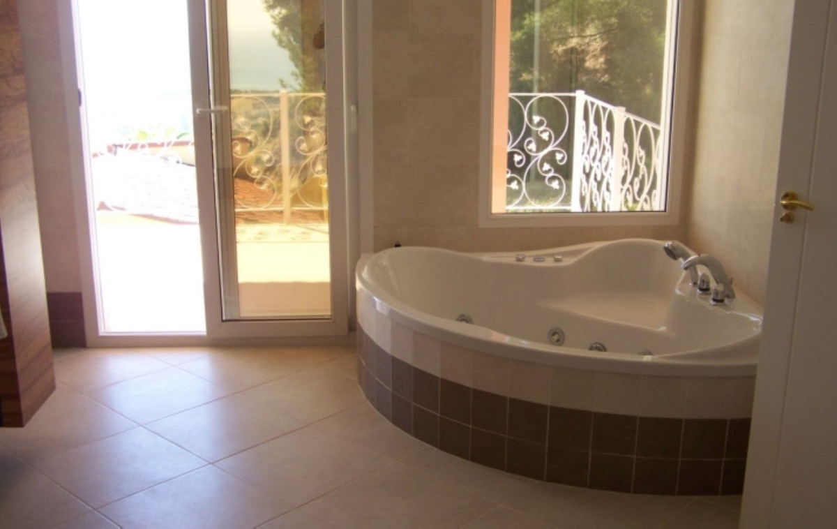 Property main view 12