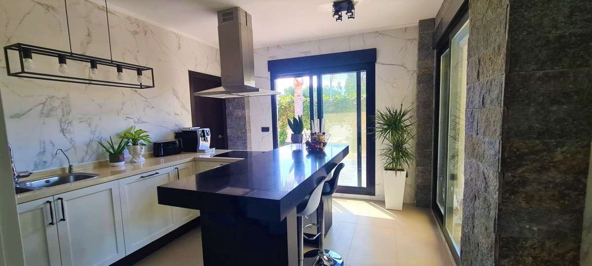 Bungalow te koop in Calpe | 5 slaapkamers H4398727