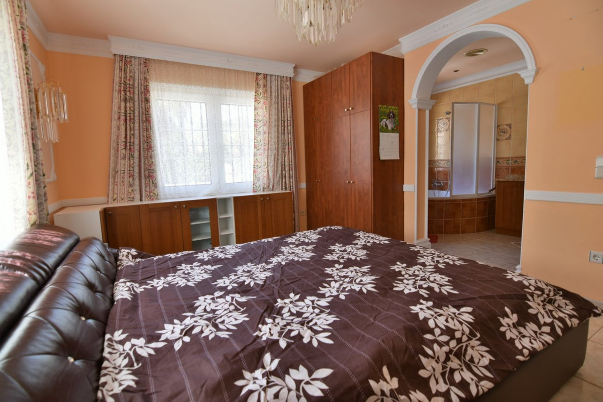 Property main view 46