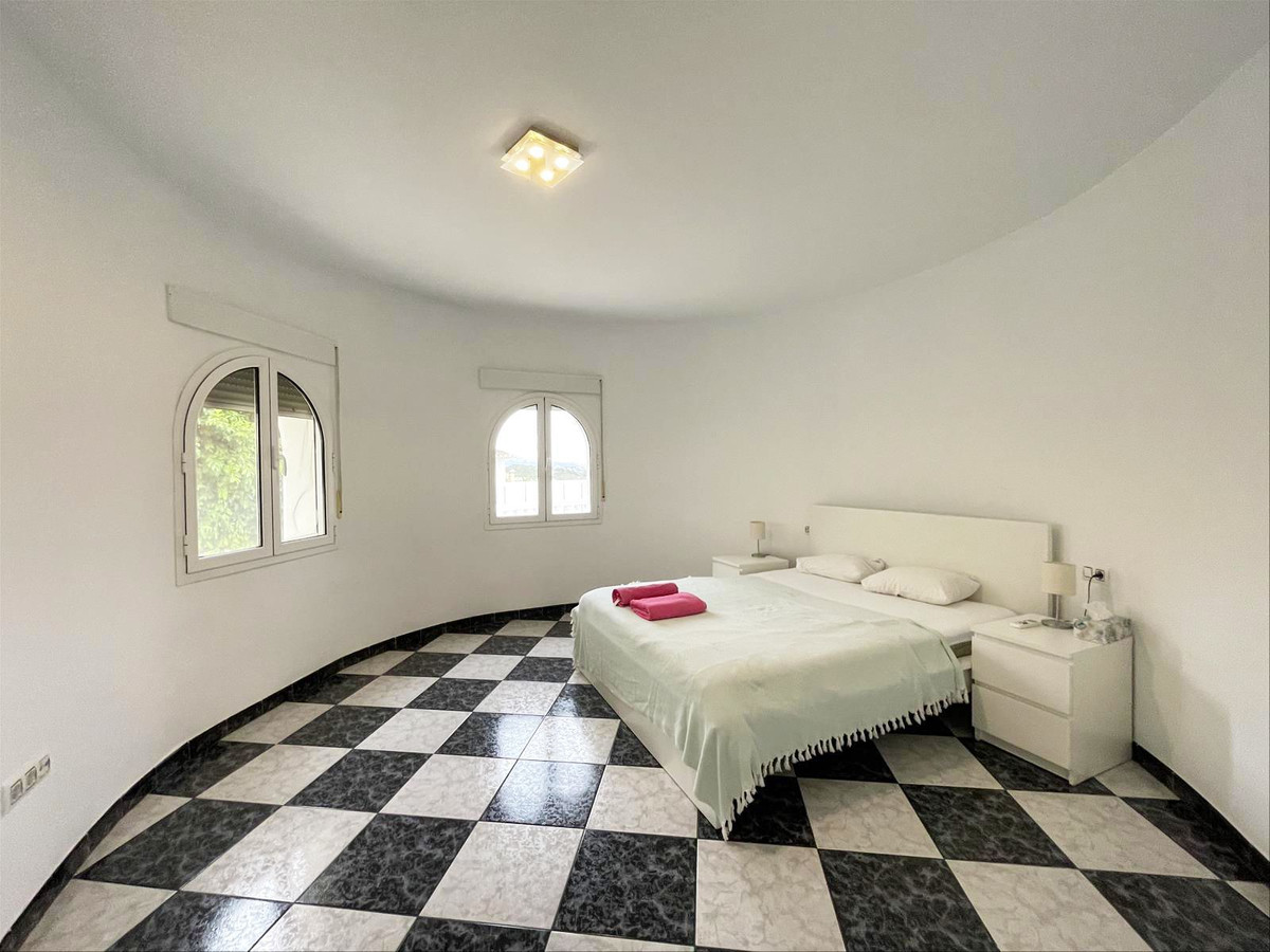 Property main view 32